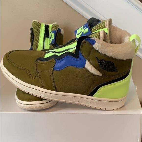 AIR JORDN 1 HIGH - Picture 3 of 7